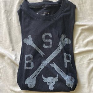 Under armour tank